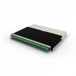 PATCHBOX 8RU / STP / Green Reference: W128959566