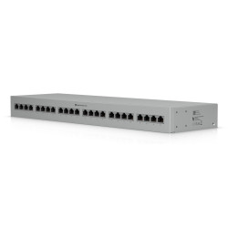 Ubiquiti Rack-mount indoor panel Référence: W129147763