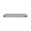 Ubiquiti A 24-port, Layer 3 Référence: W128792507