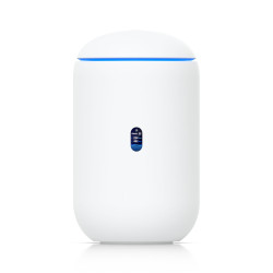 Ubiquiti Desktop 10G Cloud Gateway Référence: W129034599